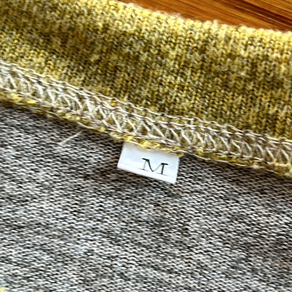 Gray and mustard color sweater. Size medium. Measurements in photos. No brand. - Picture 2 of 11